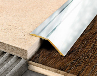 Алюминиевый порог разноуровневый 32 мм с насечками С2 без покрытия 2,7 м (упаковка 10 штук)