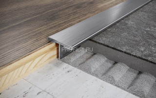 Т-профиль из нержавеющей стали 28 мм FTA 28 S сатинированная сталь 270 см