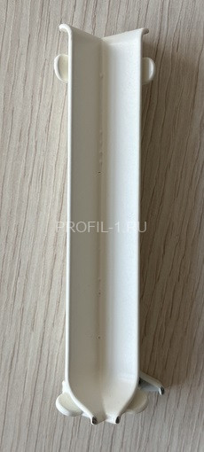 Уголок внутренний для плинтуса напольного ПЛ-60 белый муар