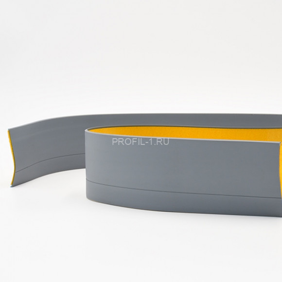 Напольный гибкий плинтус 50 мм ПГ65 серый без клея 6м