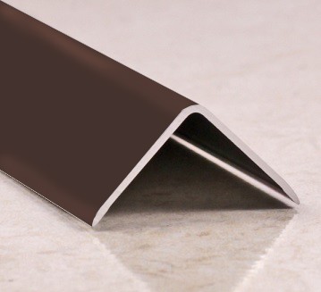 Угол защитный 30х30 мм алюминий PV65-39 коричневый Ral 8011 2,7 м