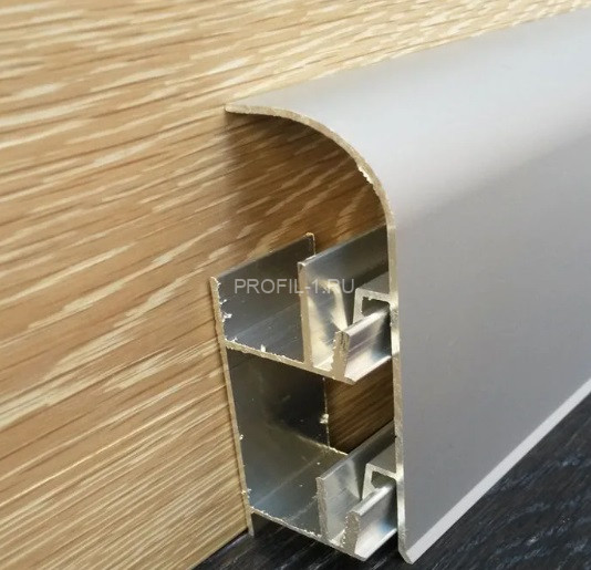 Плинтус алюминиевый с кабель-каналом ПТ-80 серебро 3 м