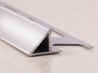Алюминиевый профиль для плитки угловой ПО-05 серебро глянец  2,7 м