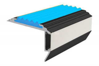 Алюминиевый порог угловой противоскользящий с подсветкой 26х45 мм АУ-45-LED-Анод черный-голубой 2,0 м Алюминиевый порог угловой противоскользящий с подсветкой 26х45 мм АУ-45-LED-Анод черный-голубой 2,0 м