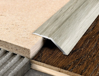 Алюминиевый порог разноуровневый 32 мм с насечками С2 КД Дуб северный 2,7 м (упаковка 10 штук)