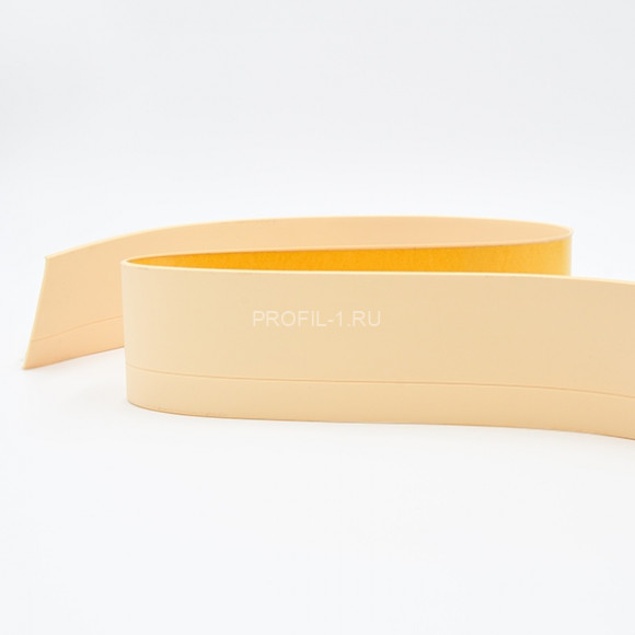 Напольный гибкий плинтус 50 мм ПГ65 бежевый без клея 12,5м