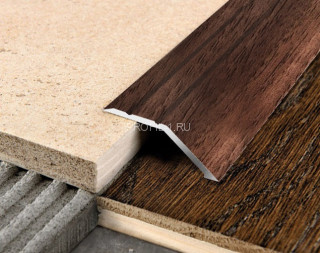 Алюминиевый порог разноуровневый 32 мм с насечками С2 КД Орех 2,7 м (упаковка 10 штук)