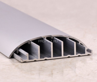 Алюминиевый порог с кабель-каналом одноуровневый 60 мм ПО-62 серебро матовое 2,7 м