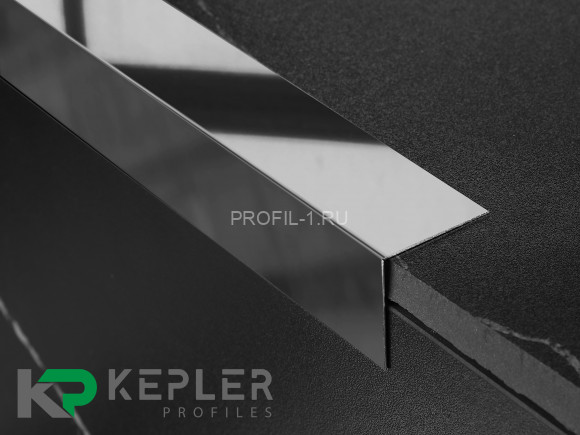 Декоративный уголок 10х10 мм из нержавеющей стали SS 304 FSAP002-10-P S.S.304 полированный 2.7 м