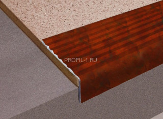 Алюминиевый порог угловой 20х40 мм с рифлением Д16 КД Пробка 2,7 м (упаковка 10 штук) Алюминиевый порог угловой 20х40 мм с рифлением Д16 КД Пробка 2,7 м (упаковка 10 штук)