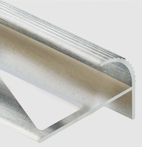 Алюминиевый профиль F-образный округлый с рифлением для ступеней 10 мм PV56-01 полированный 2,7 м