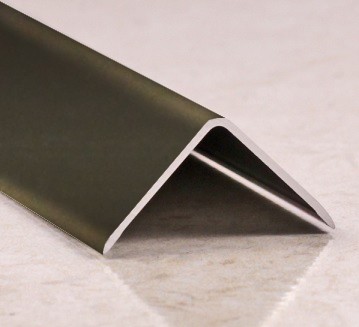 Угол защитный 20х20 мм алюминий PV63-10 коричневый матовый 2,7 м