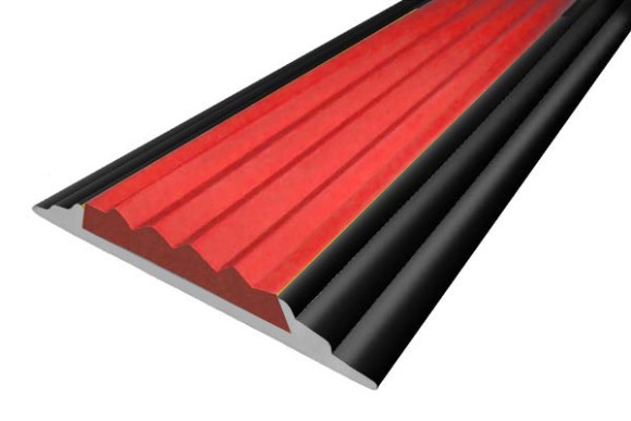 Алюминиевая  полоса 46 мм с резиновой вставкой АП-46-Краш черный глянец-красный 3,0 м