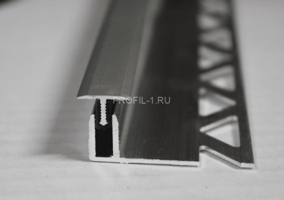 Уплотнение базы Т-профиля Евротрим ЕТ15 2,7 м