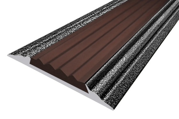 Алюминиевая  полоса с резиновой вставкой 46 мм АП-46-Антик серебро-темно-коричневый 1,0 м