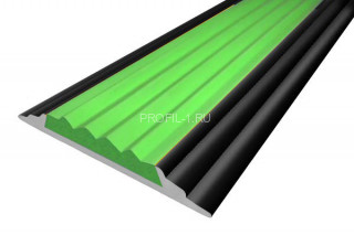 Алюминиевая  полоса 46 мм с резиновой вставкой АП-46-Краш черный глянец-зеленый 3,0 м Алюминиевая  полоса 46 мм с резиновой вставкой АП-46-Краш черный глянец-зеленый 3,0 м