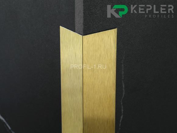 Декоративный уголок 20х20 мм из нержавеющей стали SS 304 FSAP002-20-GS S.S.304 золото сатинированное 3 м Декоративный уголок 20х20 мм из нержавеющей стали SS 304 FSAP002-20-GS S.S.304 золото сатинированное 3 м