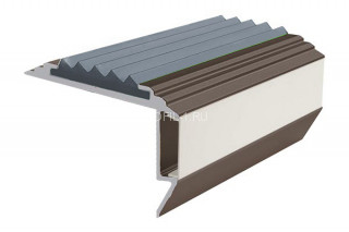 Алюминиевый порог угловой противоскользящий с подсветкой 26х45 мм АУ-45-LED-Анод коньяк-серый 2,0 м Алюминиевый порог угловой противоскользящий с подсветкой 26х45 мм АУ-45-LED-Анод коньяк-серый 2,0 м