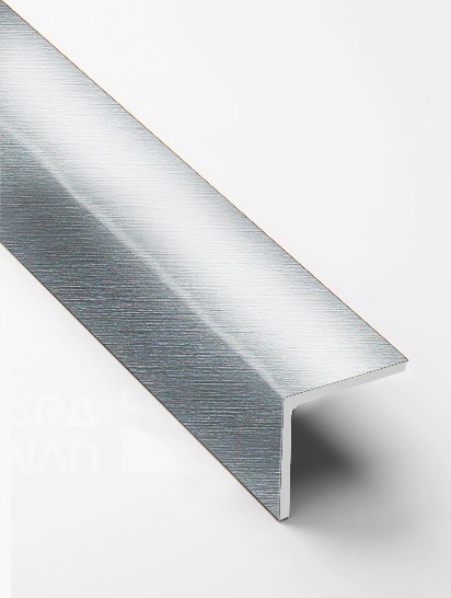 Угол защитный 30х30 мм прямой алюминий PV75-03 серебро блестящее 2,7 м