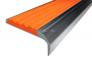 Алюминиевый порог угловой противоскользящий 42х23 мм АУ-42/23 без покрытия оранжевый 1,5 м