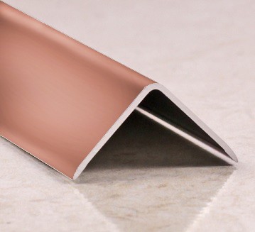 Угол защитный 20х20 мм алюминий PV63-37 светло коричневый Ral 8025 2,7 м