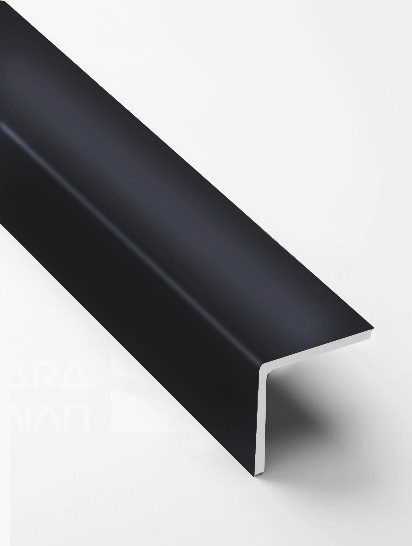 Угол защитный 30х30 мм прямой алюминий PV75-19 черный блестящий 2,7 м