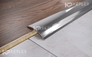 Разноуровневый порог из нержавеющей стали 45 мм FAP 4 P полированная сталь 270 см Разноуровневый порог из нержавеющей стали 45 мм FAP 4 P полированная сталь 270 см