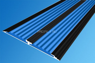 Полоса алюминиевая 70 мм с резиновыми вставками АП-70-Краш черный глянец-синий 2,0 м