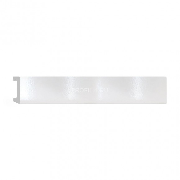 Плинтус напольный DECOMASTER D235-114 (80x17x2400) цвет Белый глянец