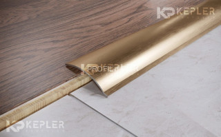 Разноуровневый порог из нержавеющей стали 45 мм FAP 4 GM золото сатинированное 270 см