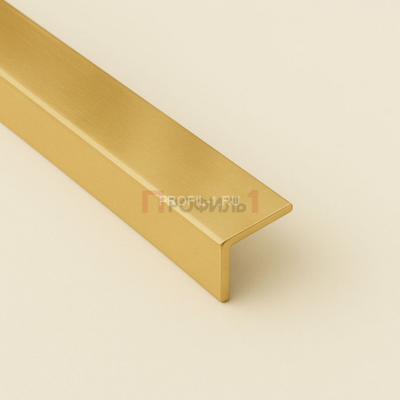 Латунный уголок 15х15 мм натуральный 270 см