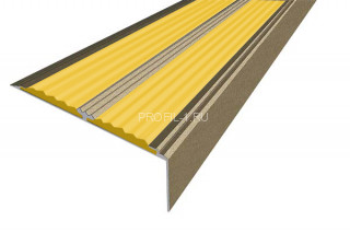 Противоскользящий порог угловой алюминий 70х22 мм АУ-70-Анод шампань-желтый 2,0 м Противоскользящий порог угловой алюминий 70х22 мм АУ-70-Анод шампань-желтый 2,0 м