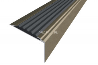 Алюминиевый порог угловой противоскользящий 20х38 мм АУ-38-Анод шампань-черный 1,35 м
