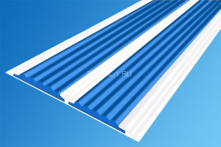 Порог алюминиевый 70 мм плоский противоскользящий АП-70-Краш белый глянец-синий 2,0 м