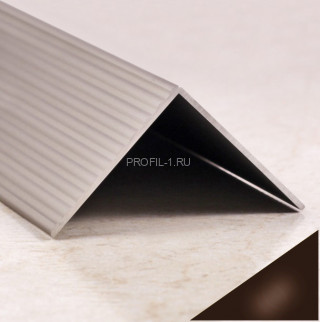 Угловой порог алюминиевый с рифлением 40х40 мм ПО-40х40 бронза глянец 2,7 м