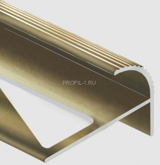Алюминиевый профиль F-образный округлый с рифлением для ступеней 12 мм PV57-09 шампань блестящая 2,7 м Алюминиевый профиль F-образный округлый с рифлением для ступеней 12 мм PV57-09 шампань блестящая 2,7 м