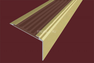 Угловой порог алюминиевый противоскользящий 20х38 мм АУ-38-Анод золото-коричневый 1,35 м Угловой порог алюминиевый противоскользящий 20х38 мм АУ-38-Анод золото-коричневый 1,35 м