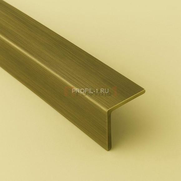 Латунный уголок 20х20 мм антик 270 см