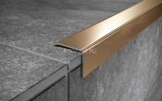 Угловой порог из нержавеющей стали 25x17 мм FC 17 GM золото сатинированное 270 см