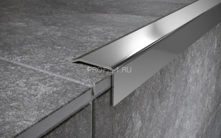 Угловой порог из нержавеющей стали 25x25 мм FC 25 P полированная сталь 270 см