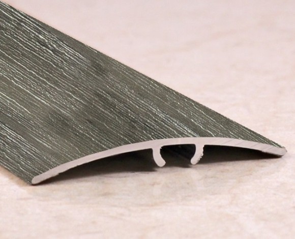 Алюминиевый порог ламинированный разноуровневый 41 мм ПО-41 208 Сосна полярная 2,7 м