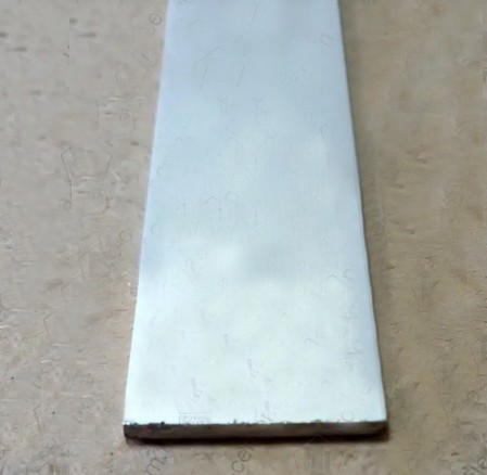 Алюминиевая полоса 15х1,5 мм белый 2,7 м