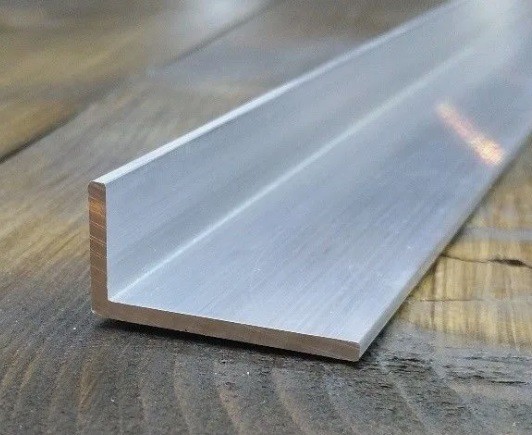Алюминиевый уголок 40х13 ПБ40х13 алюминий натуральный 3 м