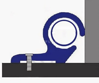 Ковродержатель 1 м серебро матовое