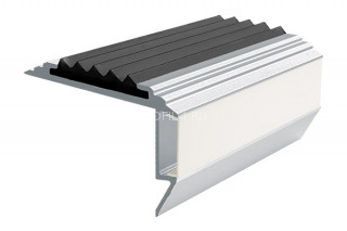 Алюминиевый порог угловой противоскользящий с подсветкой 26х45 мм АУ-45-LED черный 2,0 м Алюминиевый порог угловой противоскользящий с подсветкой 26х45 мм АУ-45-LED черный 2,0 м