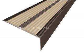 Противоскользящий порог угловой алюминий 70х22 мм АУ-70-Анод коньяк-бежевый 1,0 м