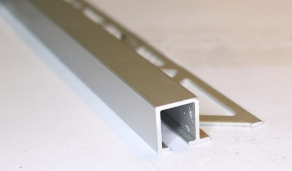 Алюминиевый П-профиль закладной 8х8 мм Effector 2,7 м A 86.01 серебро