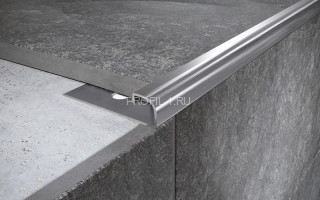 С-профиль из нержавеющей стали 12 мм FRF 12 S сатинированная сталь 270 см