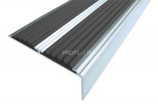 Угловой порог алюминиевый противоскользящий 22х70 мм АУ-70 черный 1,35 м