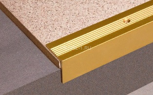 Алюминиевый порог угловой 25х25 мм с рифлением Д9 Золото КЕ 2,7 м (упаковка 10 штук)